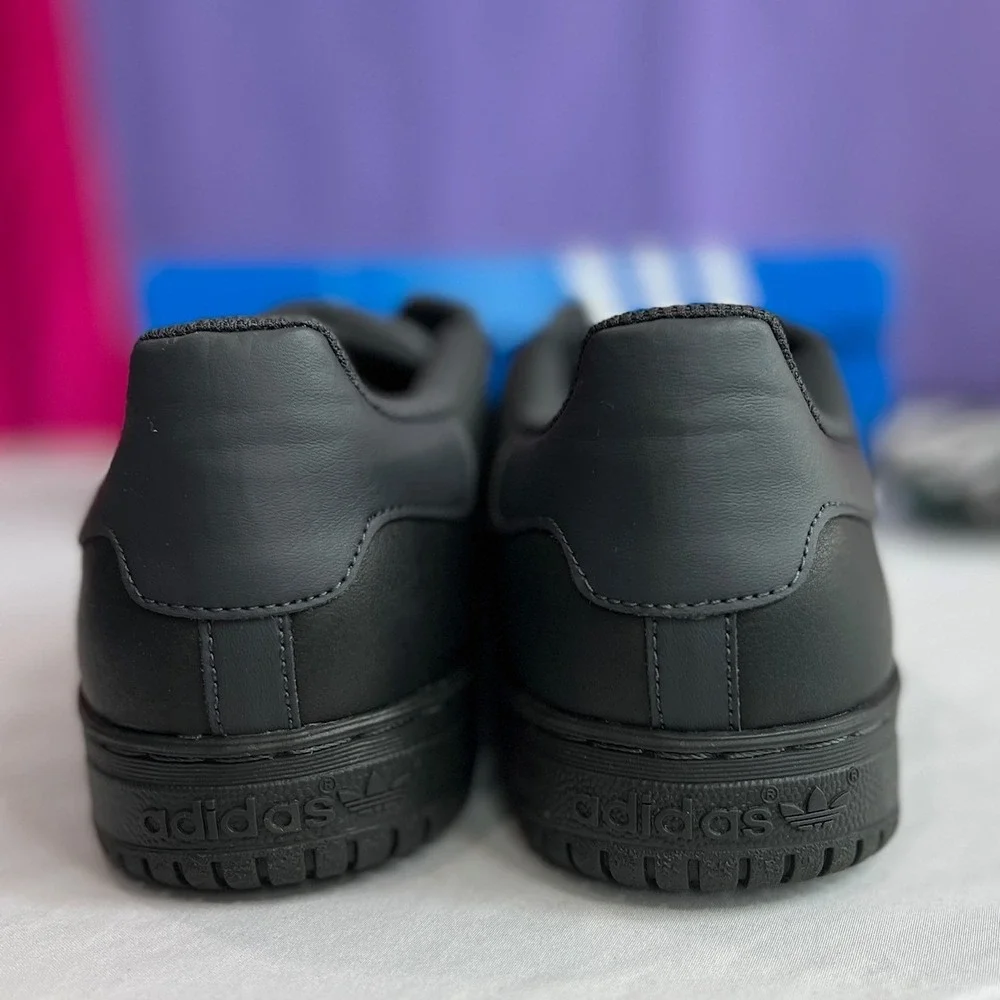 Adidas Calabasas Low EE9139 Black Calabasas‎ Sneakers Shoes Men Size 10.5